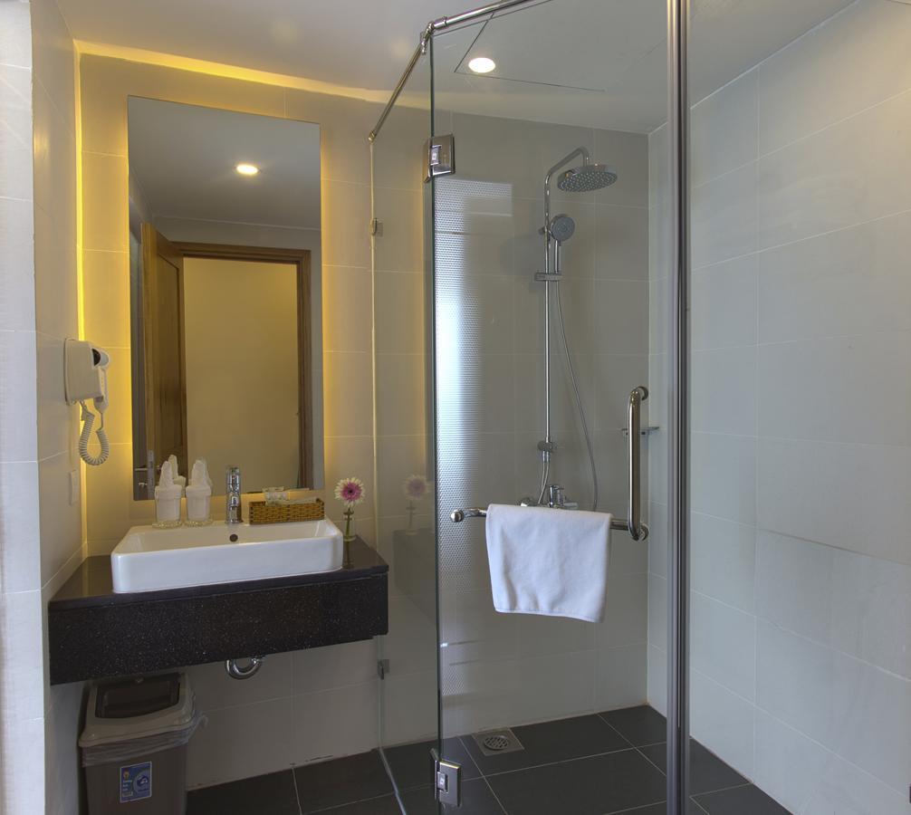 Luxury Holiday Nha Trang Exterior foto